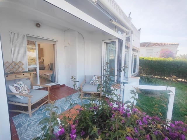 2 soverom Leilighet til salgs i Torrox Park, Torrox med svømmebasseng - € 245 000 (Ref: 9735527)