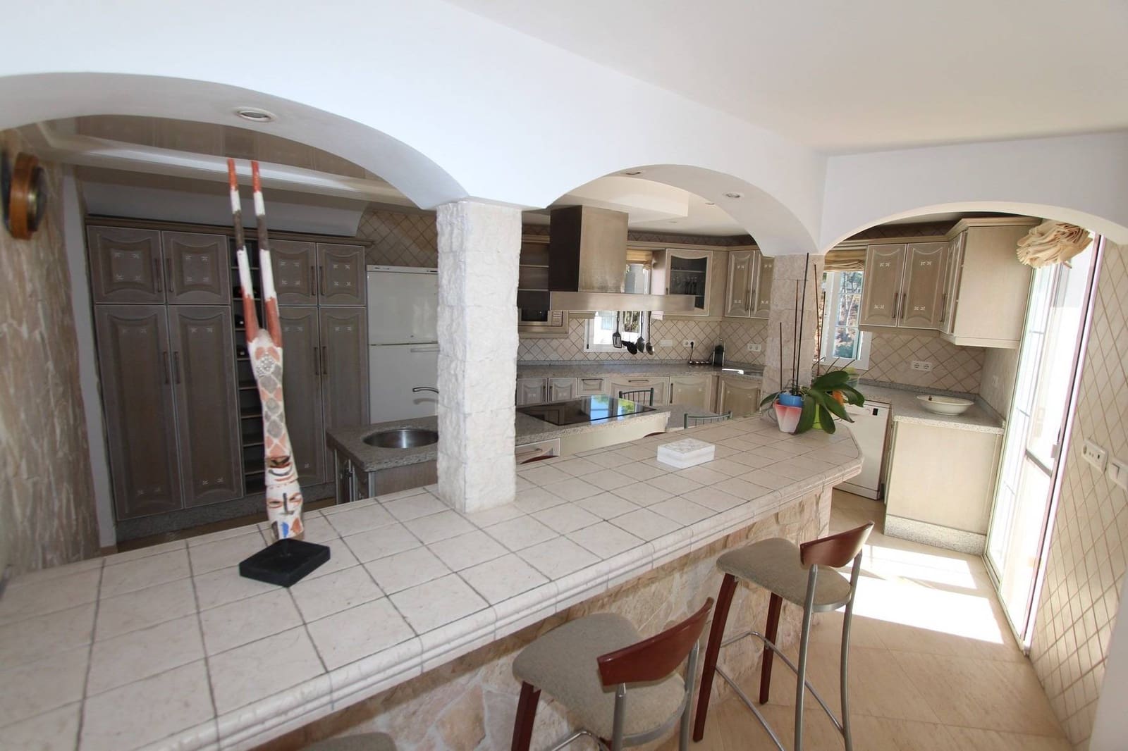 4 slaapkamer Villa te koop in Nerja met zwembad garage - € 1.200.000 (Ref: 9868534)