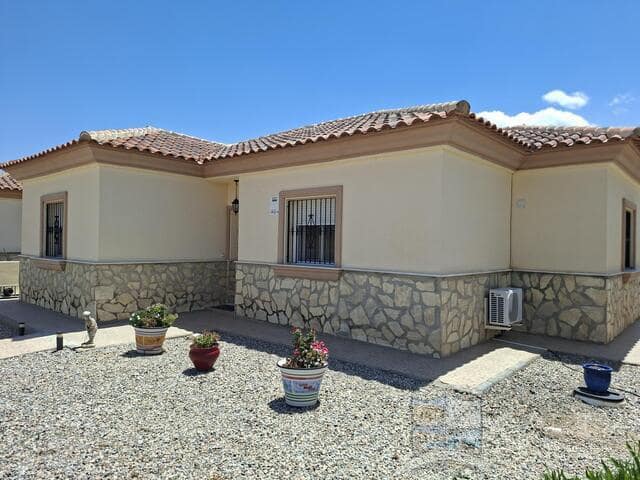 3 Zimmer Villa zu verkaufen in Partaloa mit Pool Garage - 239.950 € (Ref: 10011848)