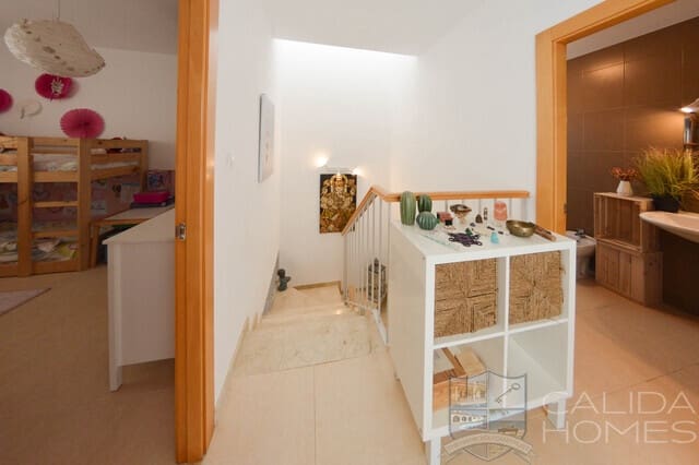 3 bedroom Apartment for sale in La Alfoquia with garage - € 190,000 (Ref: 10012210)
