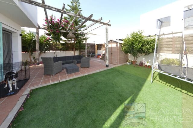 3 bedroom Apartment for sale in La Alfoquia, Zurgena with garage - € 190,000 (Ref: 10012210)