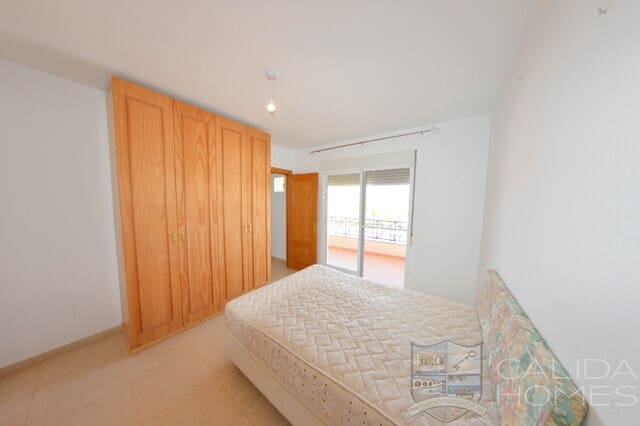 3 bedroom Apartment for sale in Zurgena with pool - € 149,000 (Ref: 10016491)