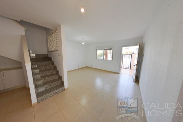 3 bedroom Apartment for sale in Zurgena with pool - € 149,000 (Ref: 10016491)