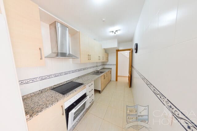 3 bedroom Apartment for sale in Zurgena with pool - € 149,000 (Ref: 10016491)