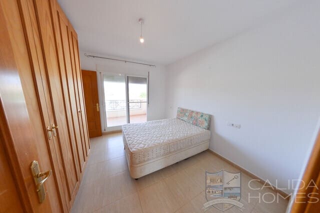 3 bedroom Apartment for sale in Zurgena with pool - € 149,000 (Ref: 10016491)