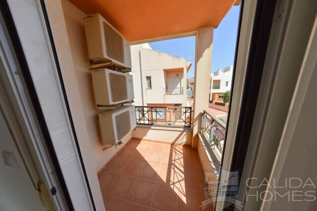 3 bedroom Apartment for sale in Zurgena with pool - € 149,000 (Ref: 10016491)