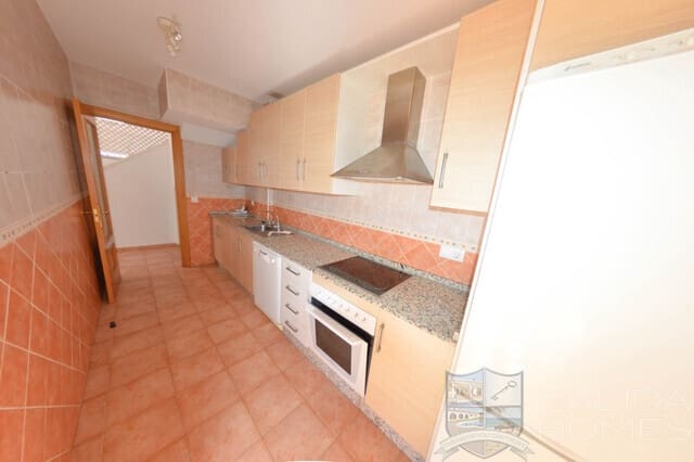 3 bedroom Apartment for sale in Zurgena with pool - € 155,000 (Ref: 10016492)