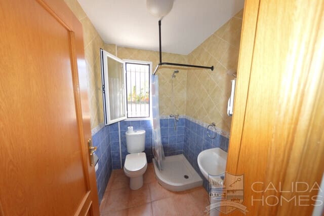 3 bedroom Apartment for sale in Zurgena with pool - € 155,000 (Ref: 10016492)