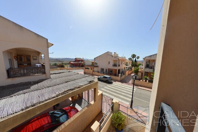 3 bedroom Apartment for sale in Zurgena with pool - € 155,000 (Ref: 10016492)