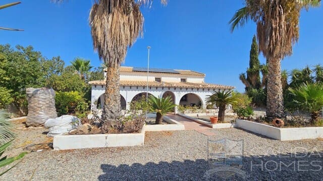 5 Zimmer Villa zu verkaufen in Huércal-Overa mit Pool - 485.000 € (Ref: 10045842)