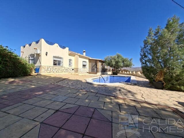 3 sovrum Villa till salu i Cantoria med pool garage - 164 950 € (Ref: 10099559)