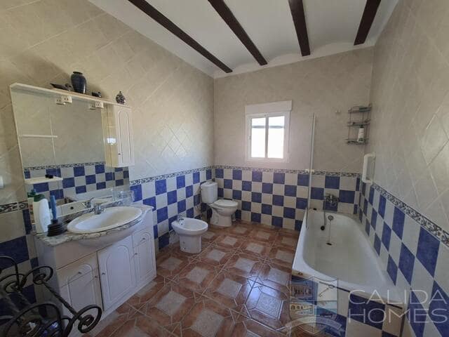 3 sovrum Villa till salu i Cantoria med pool garage - 164 950 € (Ref: 10099559)