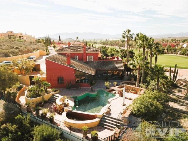 4 bedroom Villa for sale in Vera with pool garage - € 725,000 (Ref: 10124654)