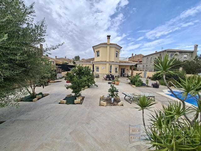 4 sovrum Villa till salu i Arboleas med pool garage - 294 500 € (Ref: 10130131)