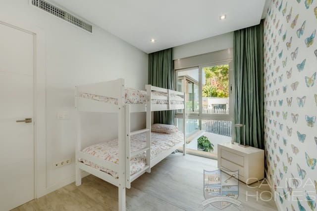 2 quarto Moradia para venda em Oria com piscina garagem - 139 950 € (Ref: 10130589)