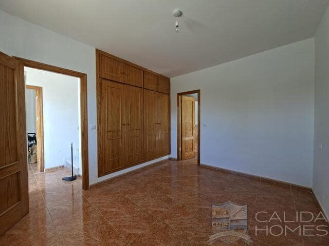 5 sypialnia Willa na sprzedaż w Arboleas z basenem garażem - 264 950 € (Ref: 10162383)