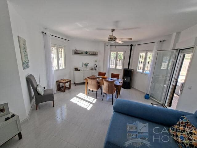 3 sypialnia Willa na sprzedaż w Arboleas z basenem garażem - 279 950 € (Ref: 10170155)