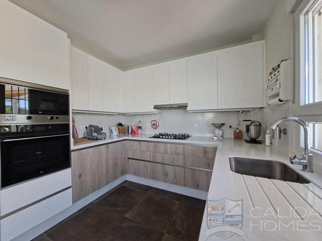 3 slaapkamer Villa te koop in Arboleas met zwembad garage - € 324.995 (Ref: 10172051)