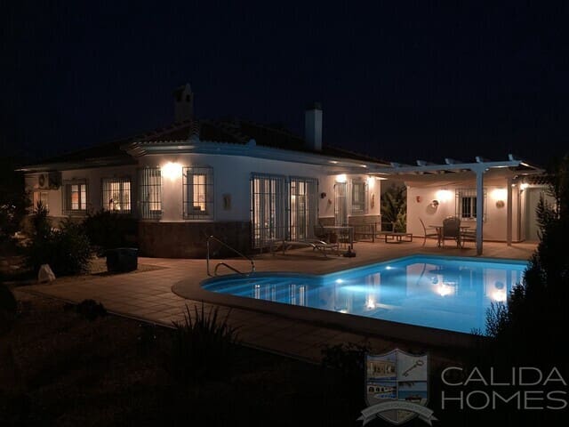 3 slaapkamer Villa te koop in Arboleas met zwembad garage - € 324.995 (Ref: 10172051)