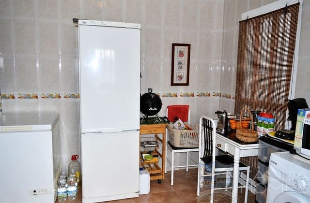 3 slaapkamer Villa te koop in Zurgena met zwembad - € 210.000 (Ref: 10172826)