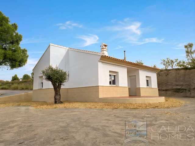 3 slaapkamer Villa te koop in Chirivel - € 160.000 (Ref: 10174724)