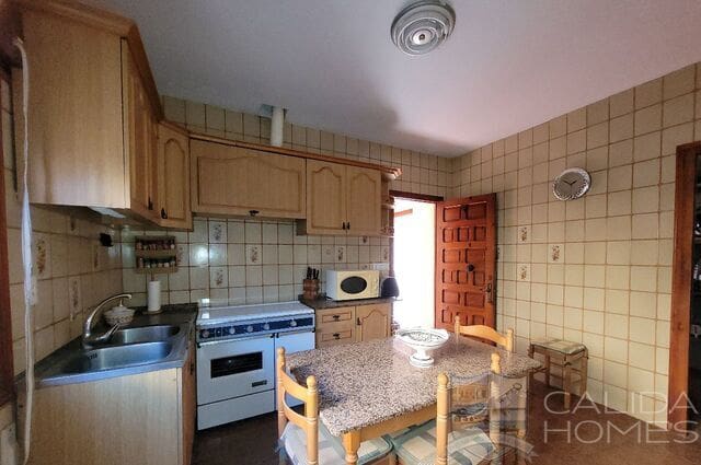 4 soveværelse Villa til salg i Sorbas - € 149.950 (Ref: 8855584)