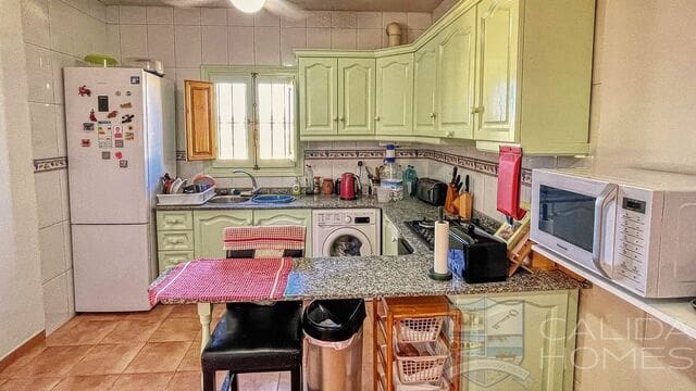 3 bedroom Villa for sale in Arboleas with pool - € 215,000 (Ref: 8855606)