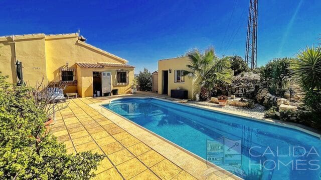 3 bedroom Villa for sale in Arboleas with pool - € 215,000 (Ref: 8855606)