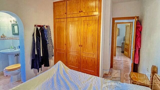 3 bedroom Villa for sale in Arboleas with pool - € 215,000 (Ref: 8855606)