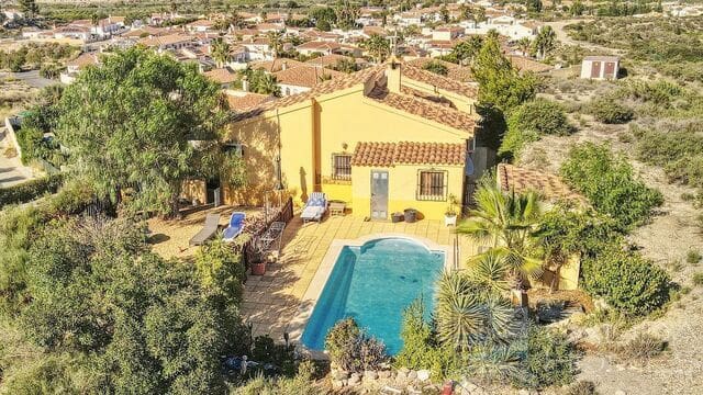 3 bedroom Villa for sale in Arboleas with pool - € 215,000 (Ref: 8855606)