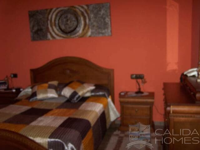 5 soveværelse Villa til salg i Antas med swimmingpool - € 580.000 (Ref: 8855608)