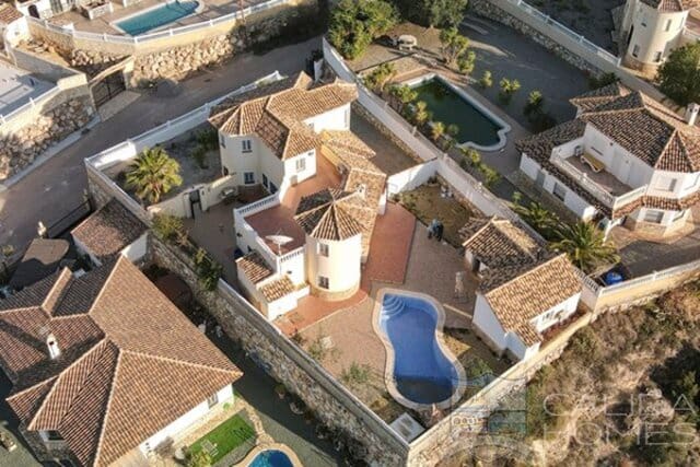 5 soveværelse Villa til salg i Arboleas med swimmingpool - € 365.000 (Ref: 8855620)