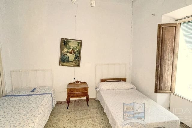 8 chambre Maison de Ville à vendre à Albanchez - 149 000 € (Ref: 8855632)