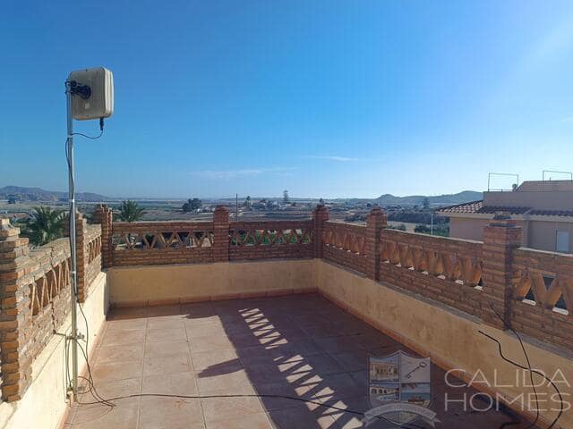 4 soverom Villa til salgs i Burjulu med svømmebasseng - € 275 000 (Ref: 8855639)