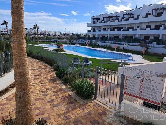 1 slaapkamer Appartement te koop in San Juan de los Terreros, Pulpí met zwembad - € 169.950 (Ref: 8885072)
