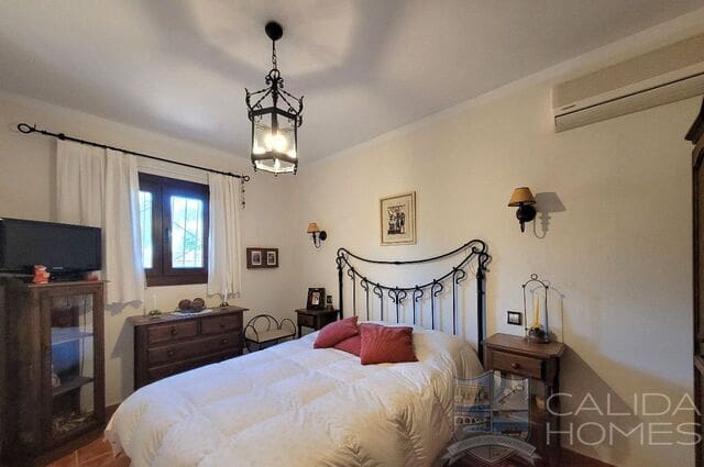 3 bedroom Villa for sale in Mojacar with pool - € 398,000 (Ref: 8920130)