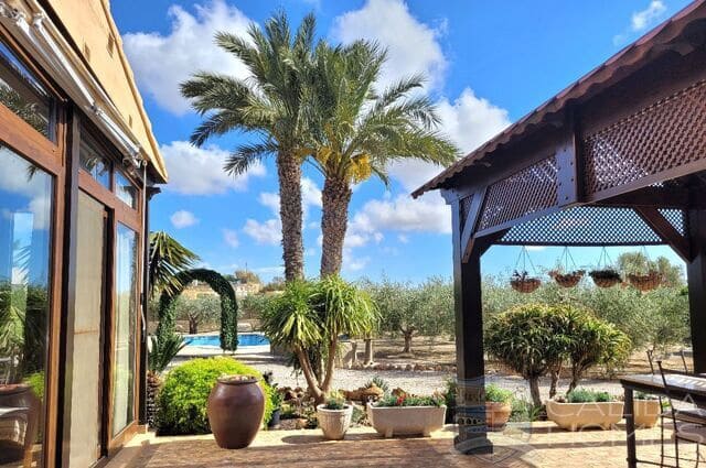 3 bedroom Villa for sale in Mojacar with pool - € 398,000 (Ref: 8920130)