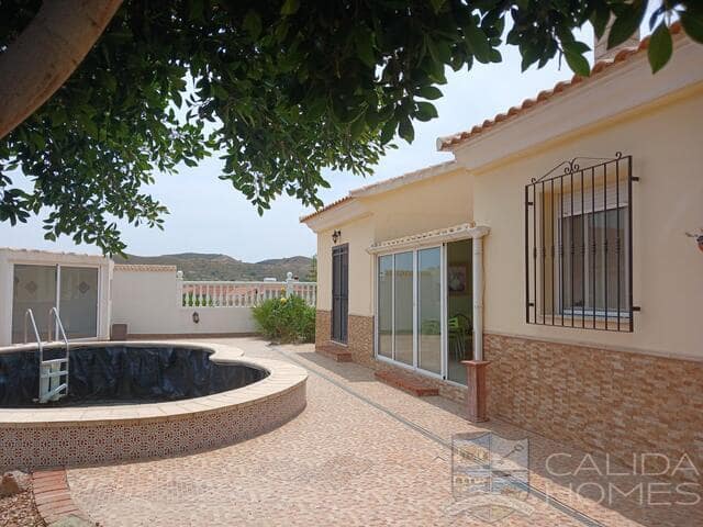 3 bedroom Villa for sale in Arboleas with pool garage - € 188,950 (Ref: 9033215)