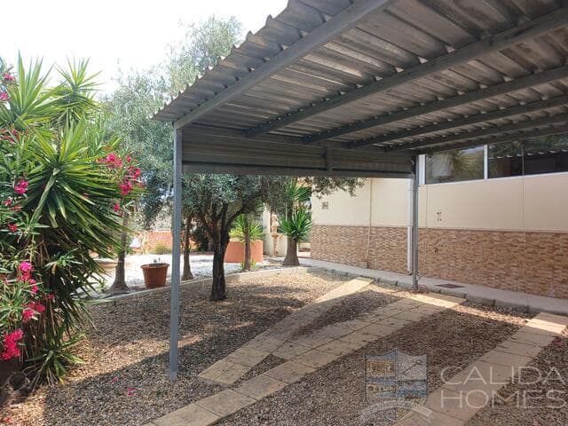 3 bedroom Villa for sale in Arboleas with pool garage - € 188,950 (Ref: 9033215)