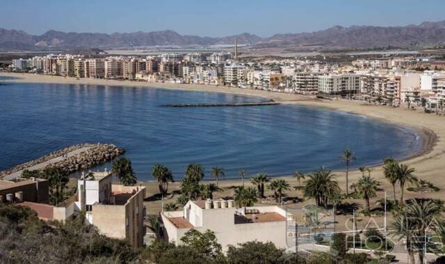 2 bedroom Apartment for sale in Aguilas with pool - € 95,000 (Ref: 9125901)