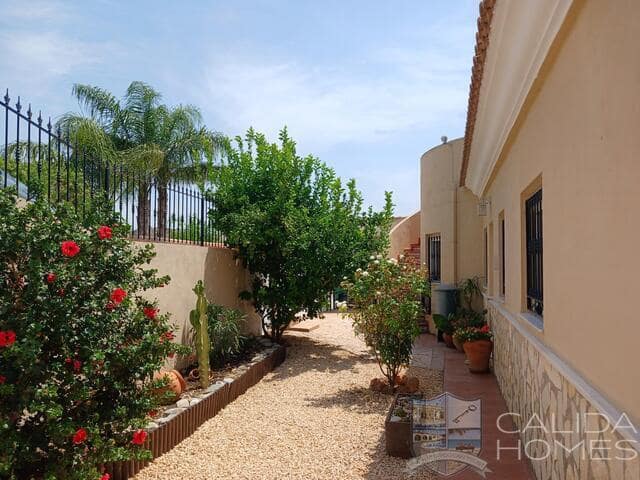 3 quarto Moradia para venda em Arboleas com piscina - 289 950 € (Ref: 9168206)