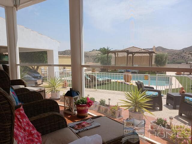 3 quarto Moradia para venda em Arboleas com piscina - 289 950 € (Ref: 9168206)