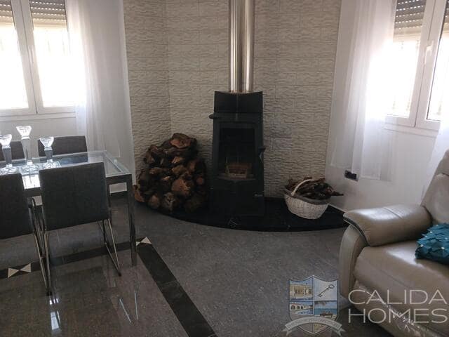 3 bedroom Villa for sale in Arboleas with pool - € 294,950 (Ref: 9177490)