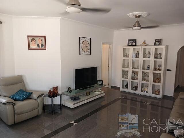 3 bedroom Villa for sale in Arboleas with pool - € 294,950 (Ref: 9177490)