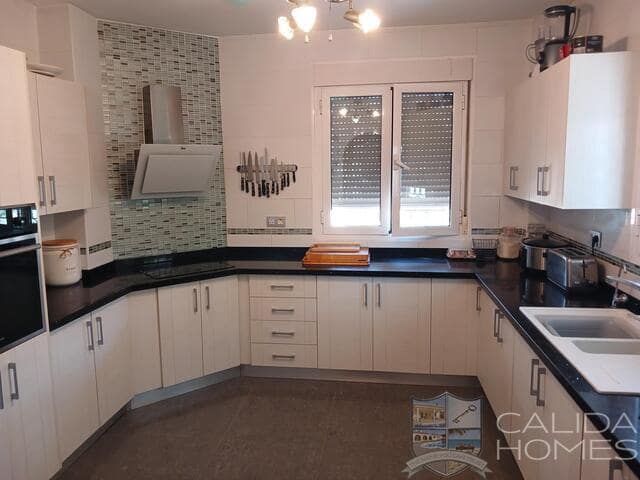 3 bedroom Villa for sale in Arboleas with pool - € 294,950 (Ref: 9177490)