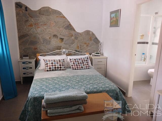 3 bedroom Villa for sale in Arboleas with pool - € 294,950 (Ref: 9177490)