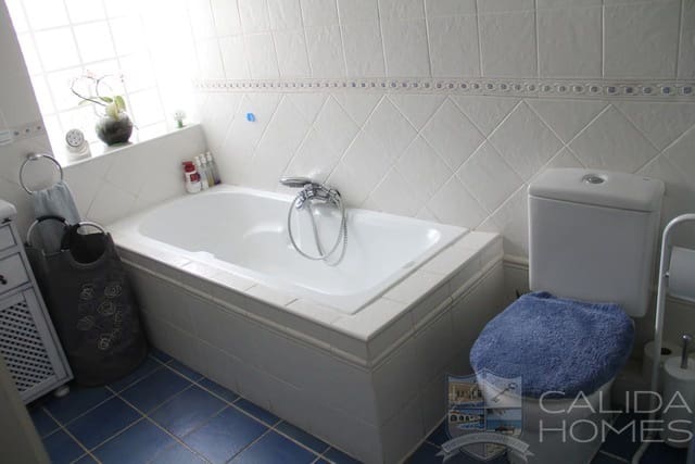 3 sovrum Villa till salu i Oria - 198 950 € (Ref: 9207660)