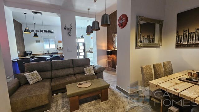 4 camera da letto Casa in vendita in Cantoria - 199.950 € (Rif: 9242069)