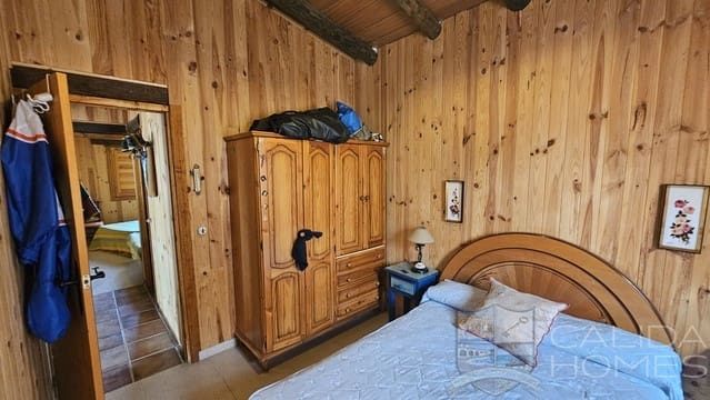 2 soveværelse Finca/Landehus til salg i Sierro - € 149.950 (Ref: 9245395)