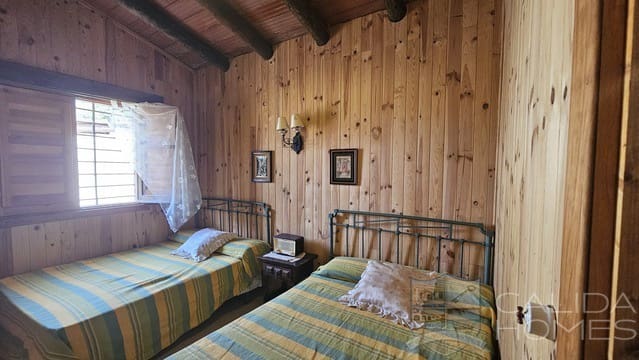 2 soveværelse Finca/Landehus til salg i Sierro - € 149.950 (Ref: 9245395)